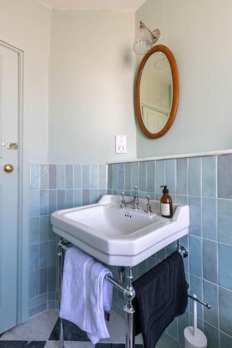 Palm Heights - Top Floor Luxury Flat Margate Esterno foto