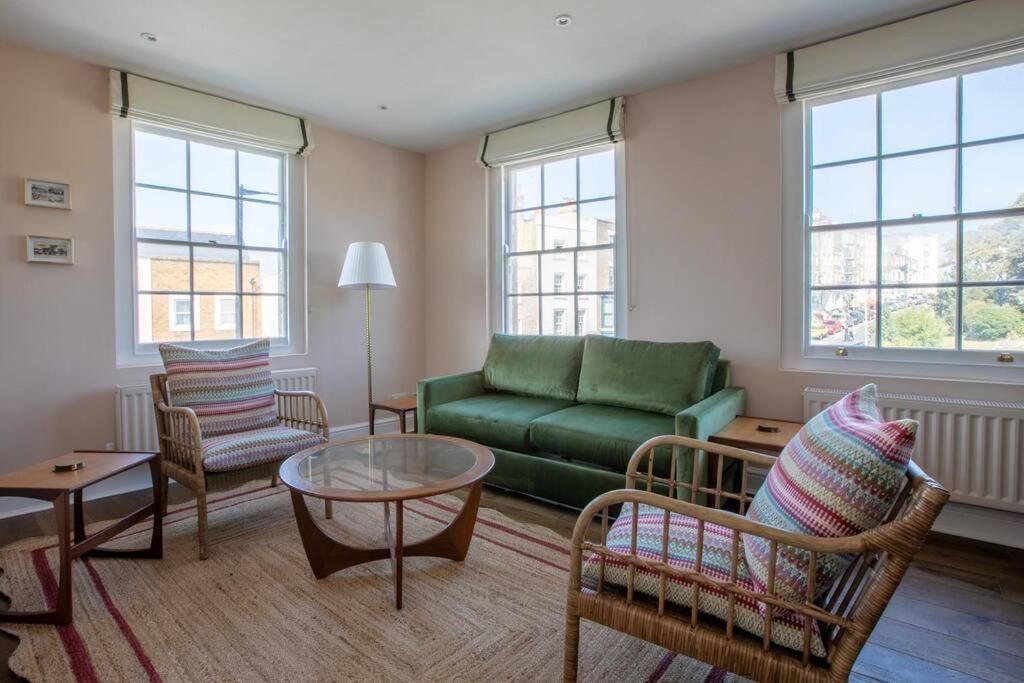 Palm Heights - Top Floor Luxury Flat Margate Esterno foto